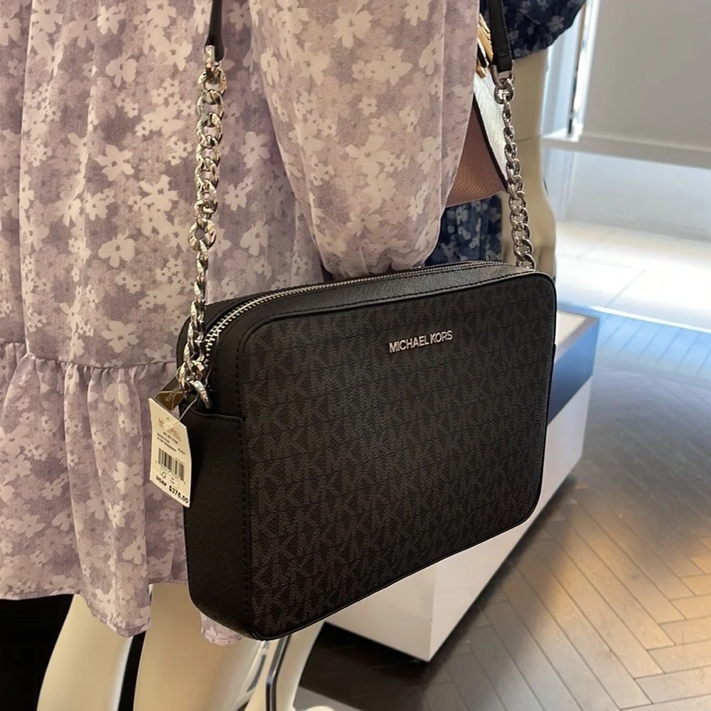 Michael Kors Jet Set Item Large East West Zip Crossbody Black - Picture 12 of 16